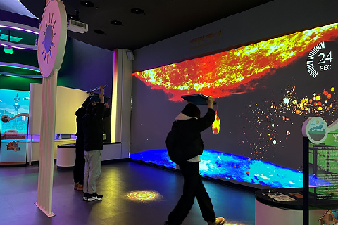 2025. 12. 9. ~12. 14. 방문객 사진